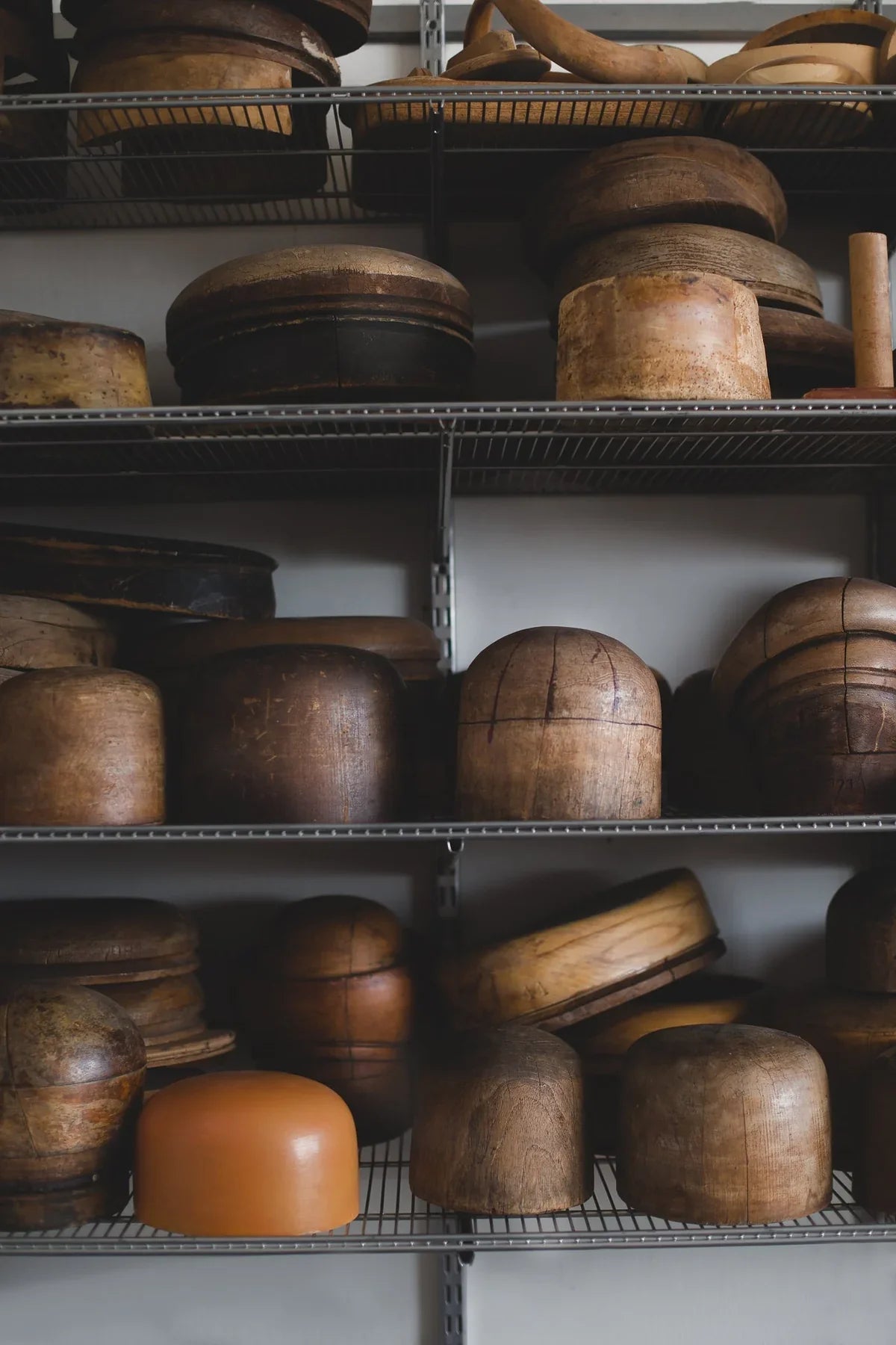 How Hats Are Blocked: The Manufacturing Process Behind Shaped Hats