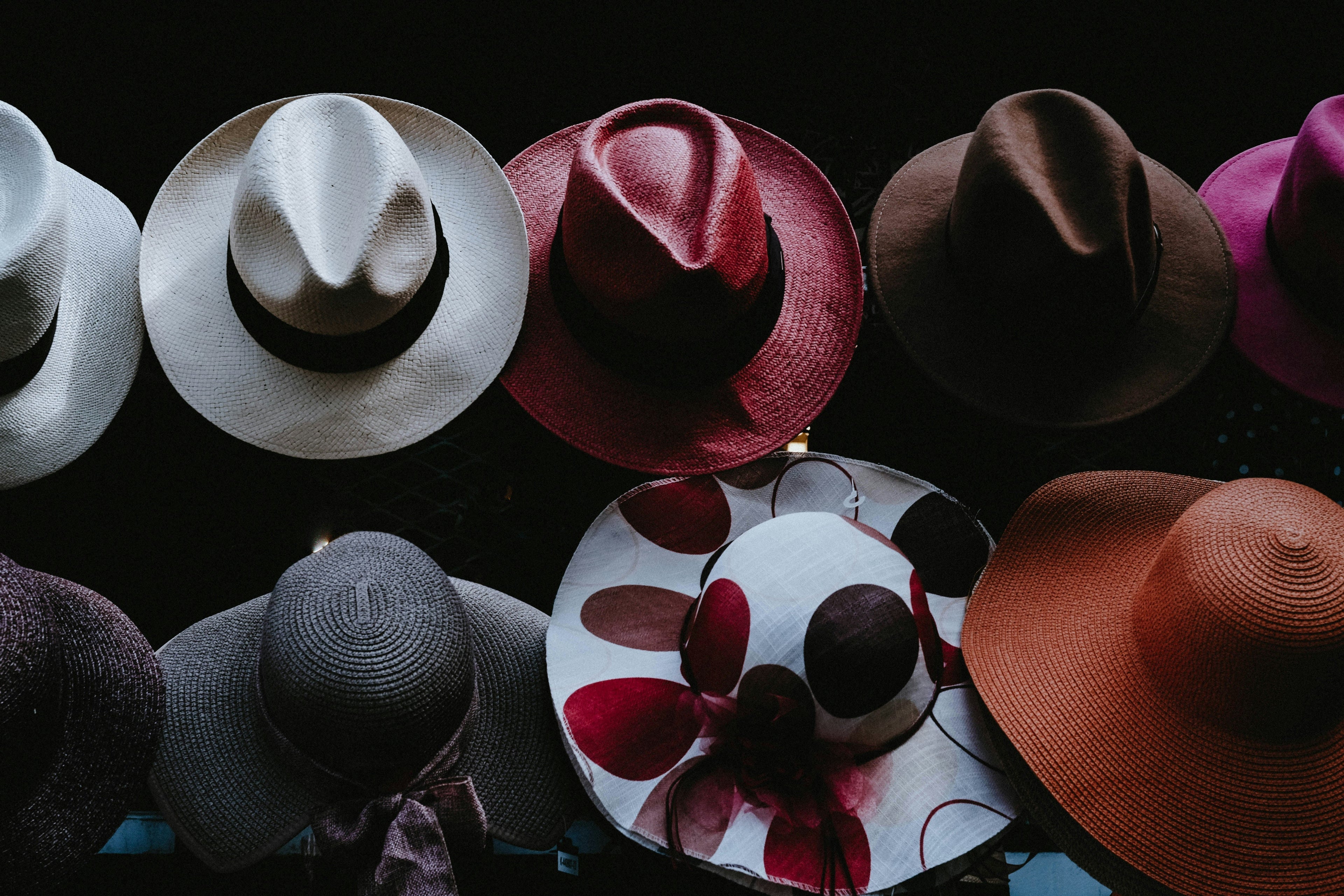 How Hats Affect First Impressions: What Research Shows