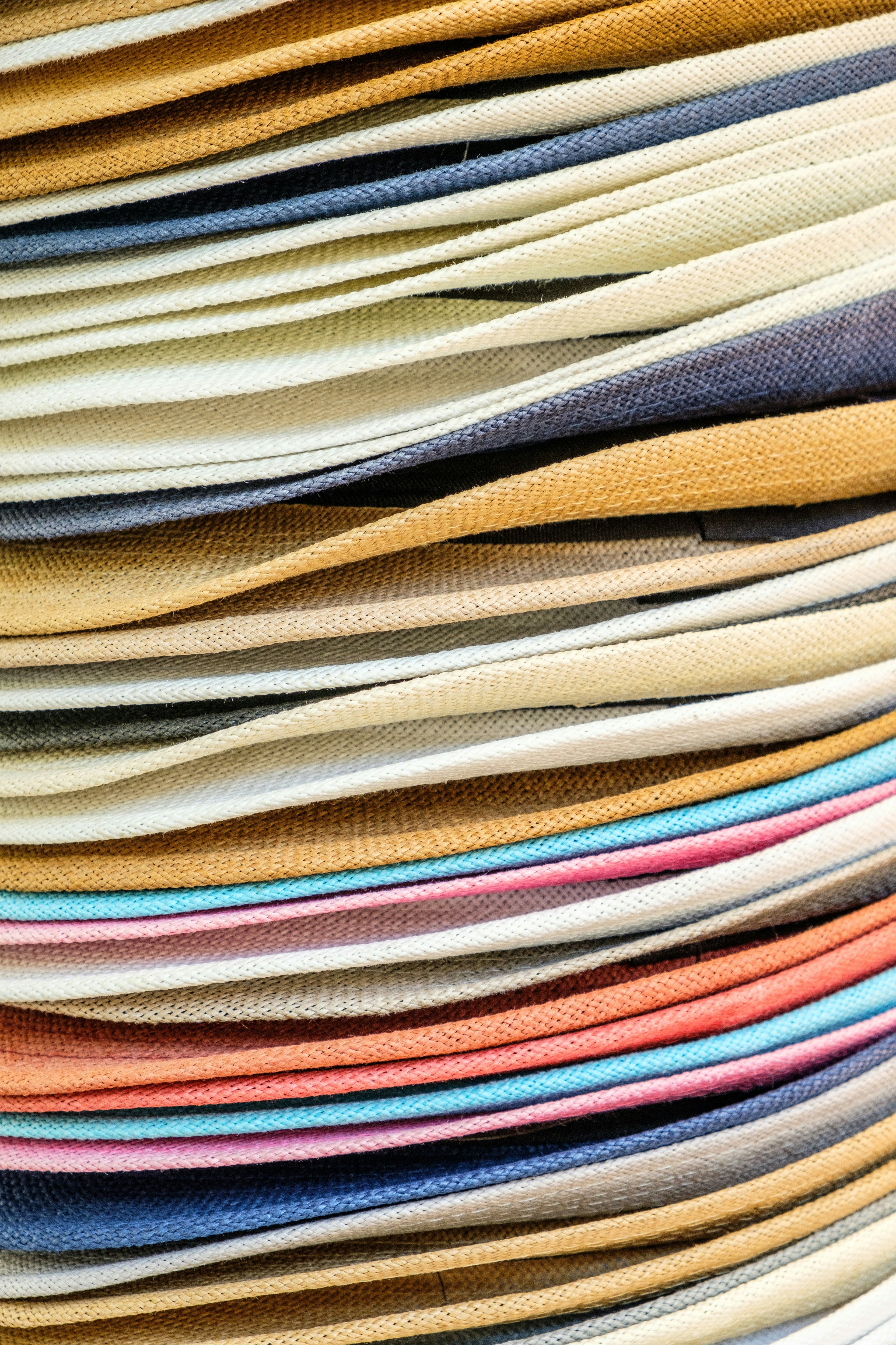 The Ultimate Guide to Hat Materials: Wool, Straw, Cotton, Synthetics