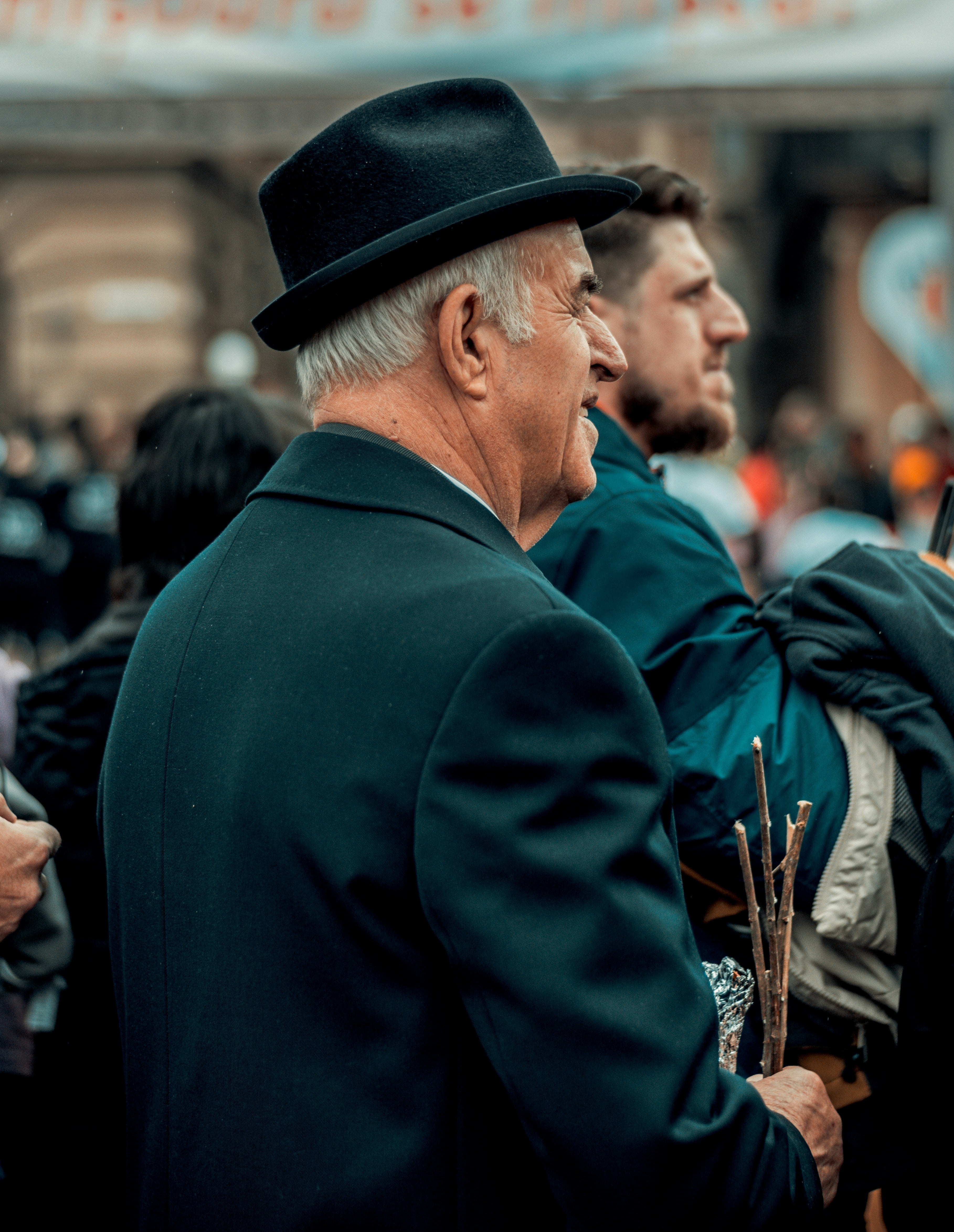 How to Wear a Hat With a Suit: The Rules and the Exceptions
