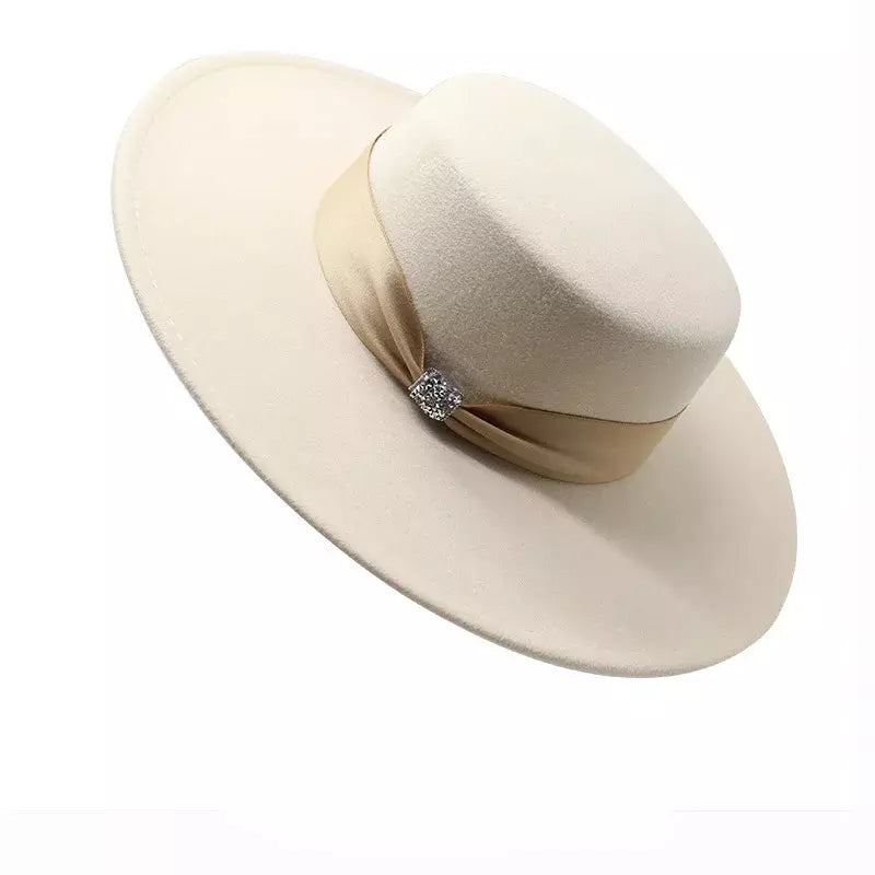 Vintage Boater Hat side view – straw hat detail