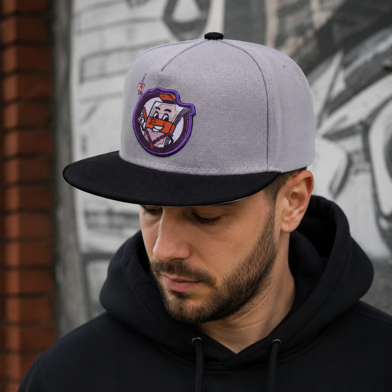 Gray Snapback Cap – Adjustable Cotton Baseball Hat With Urban Streetwear Style