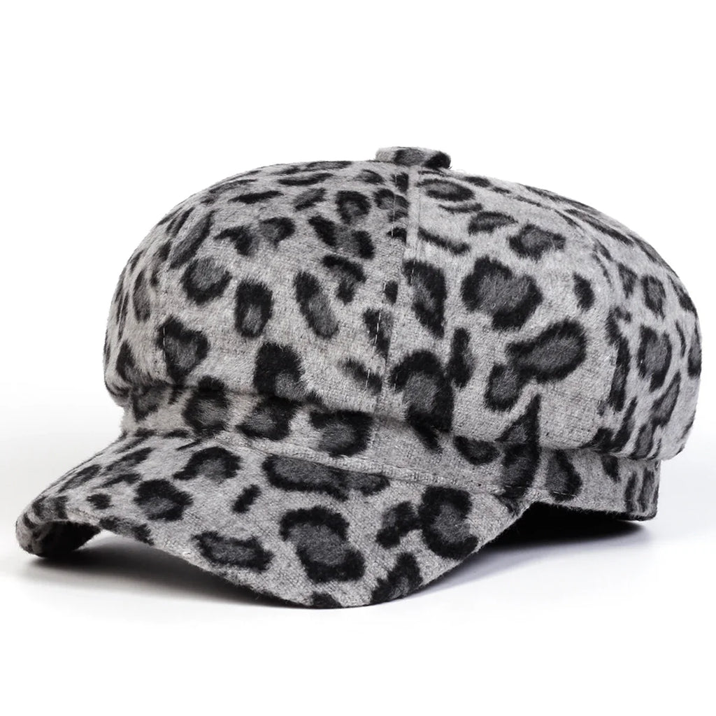Mumford Women Leopard Print Plush Newsboy Cap