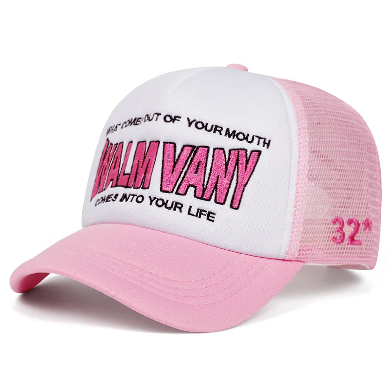 Walm Vany 32 Trucker Cap