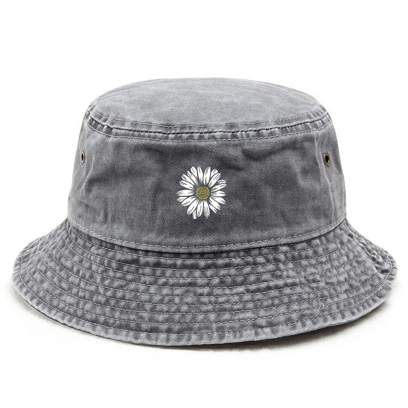 White Daisy Washed Cotton Bucket Hat