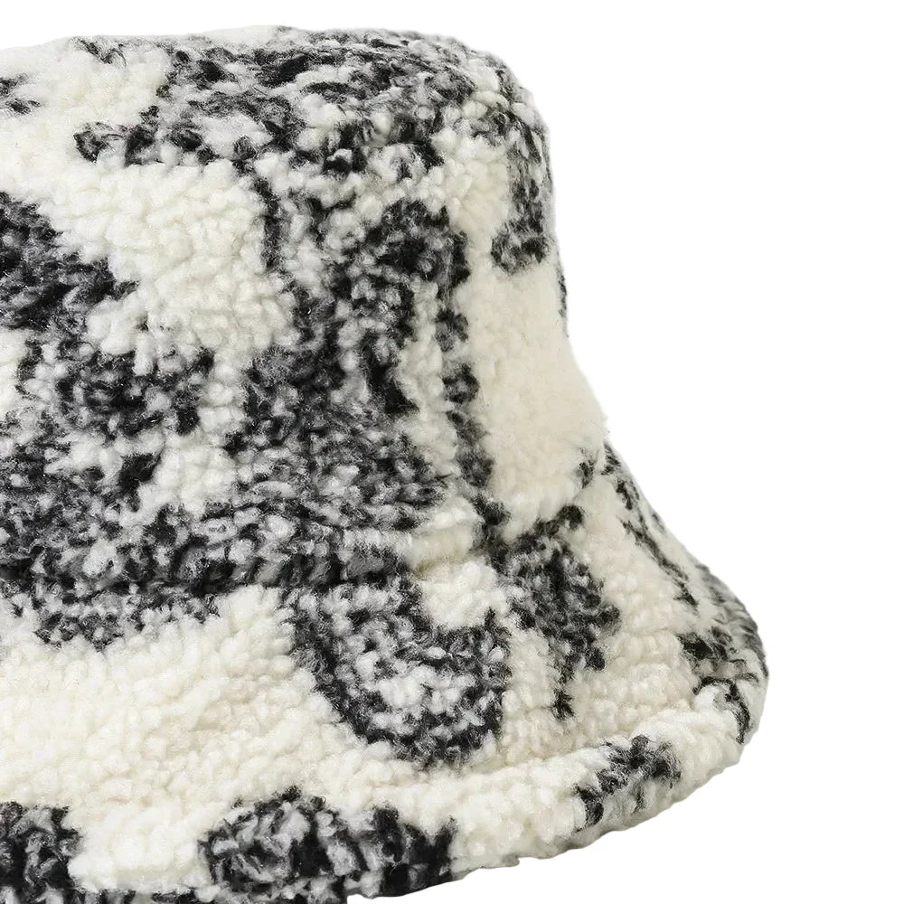 Winter Leaves Fur Bucket Hat