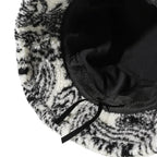 Winter Leaves Fur Bucket Hat